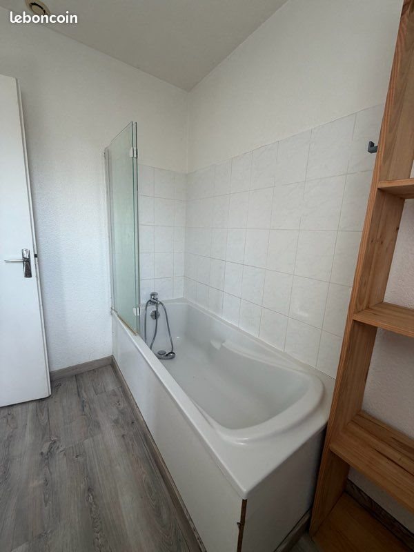 Maison à louer, 90m², Chaussin