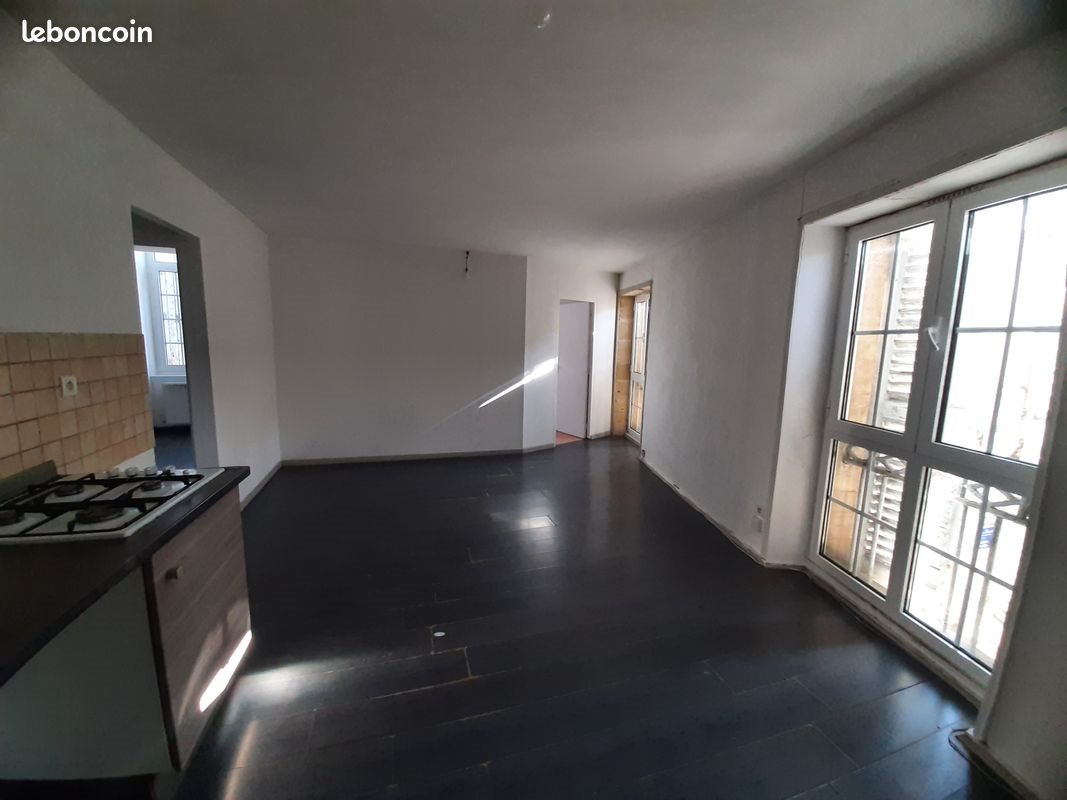 Appartement à louer, 49m², Sarlat-la-Canéda