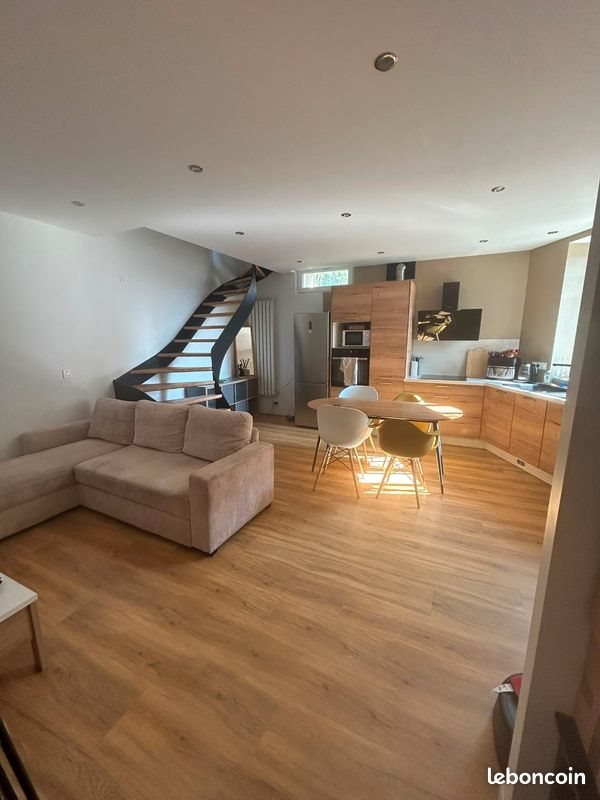 Maison à louer, 75m², Saint-Genest-Lerpt