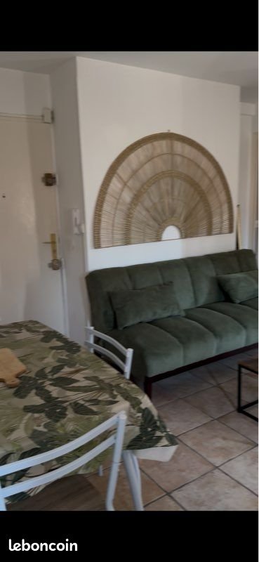 Appartement à louer, 38m², Nîmes