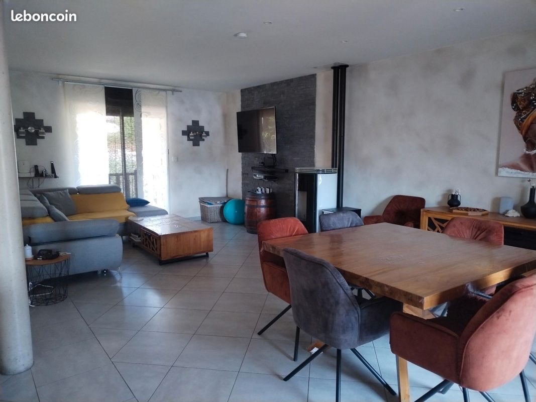 Maison à vendre, 160m², Saint-Affrique