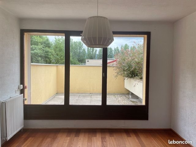 Appartement à louer, 74m², Meylan