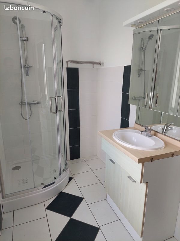 Maison à louer, 70m², Plonéis