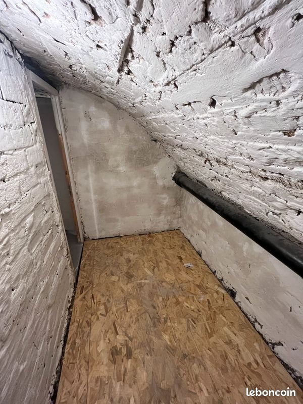 Maison à louer, 5m², Paris 18ème