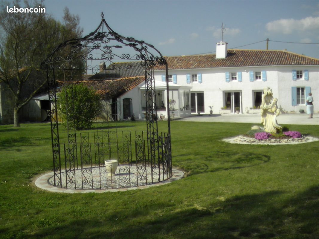 Maison à vendre, 235m², Saint-Sulpice-d'Arnoult