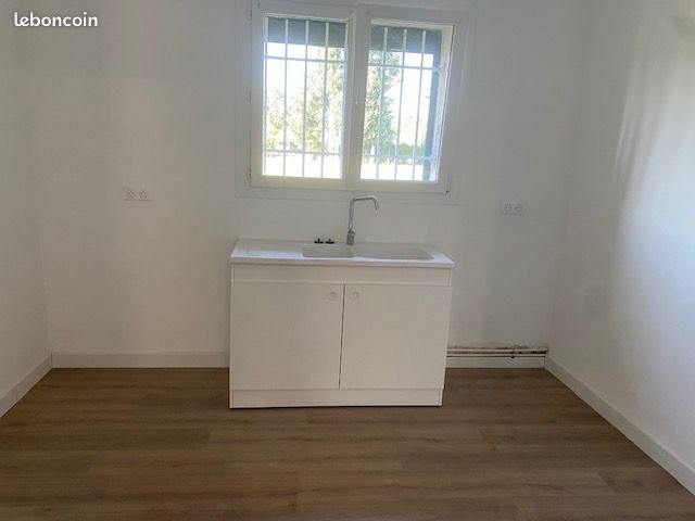 Appartement à louer, 68m², Châteaurenard
