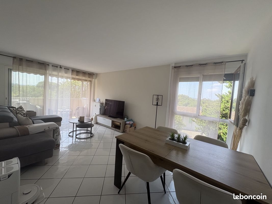 Appartement à louer, 75m², Marseille 12ème