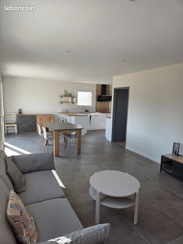 Maison à louer, 81m², Plouguerneau