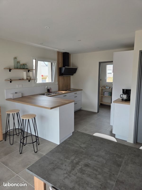 Maison à louer, 81m², Plouguerneau
