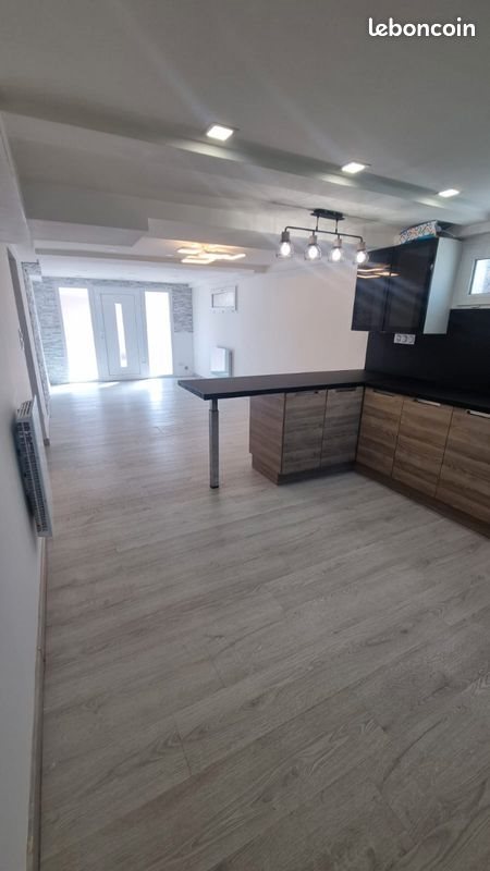 Appartement à louer, 65m², Joncherey