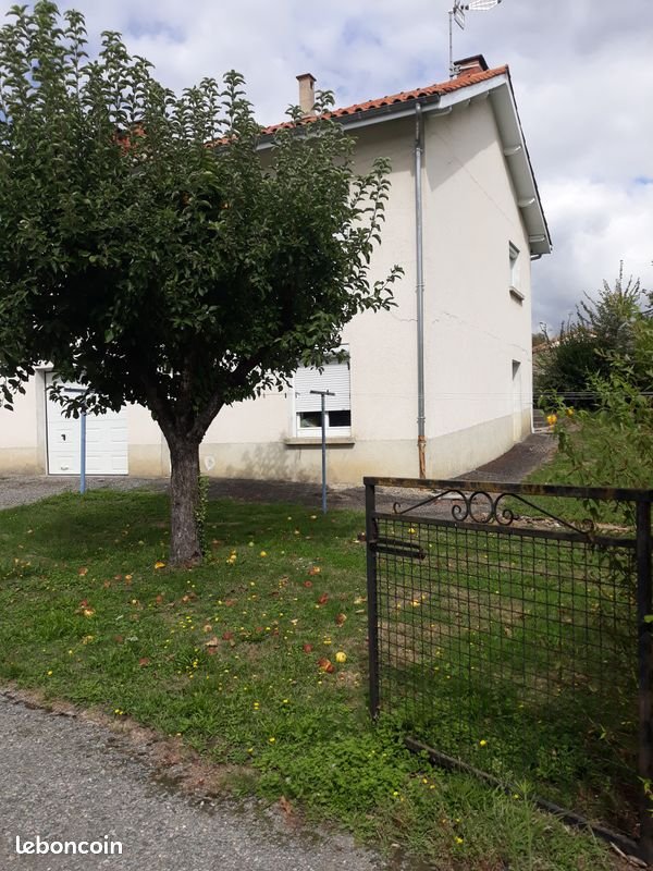 Appartement à louer, 68m², Maurs