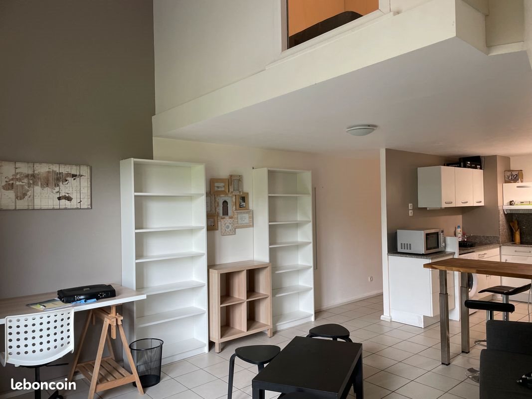 Appartement à louer, 43m², Talence