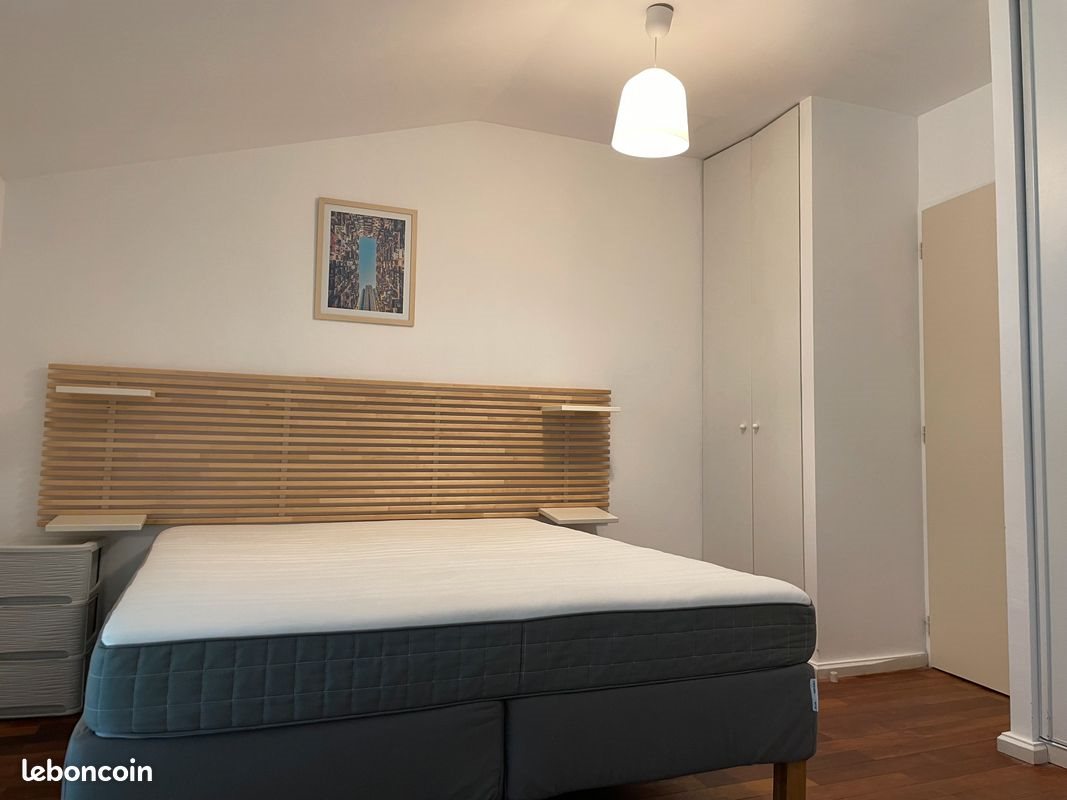 Appartement à louer, 43m², Talence