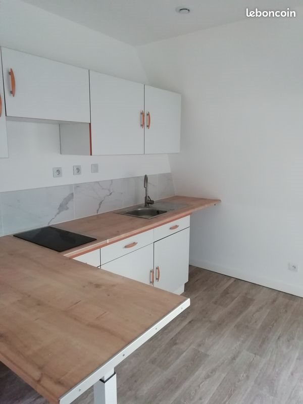 Appartement à louer, 45m², Douai