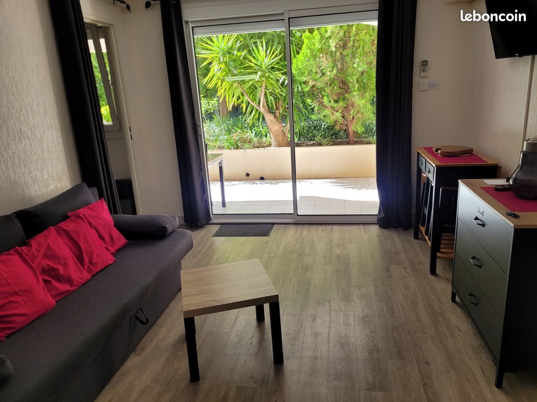 Appartement à louer, 25m², Fréjus