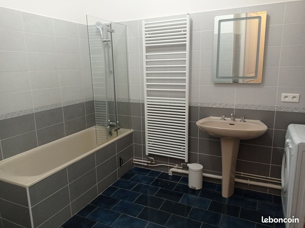 Appartement à louer, 45m², Paris 16ème