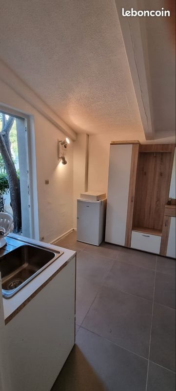 Appartement à louer, 12m², Marseille 8ème