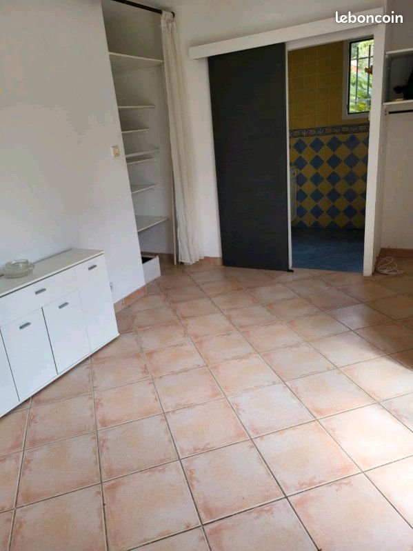 Appartement à louer, 28m², Saint-Cyr-sur-Mer