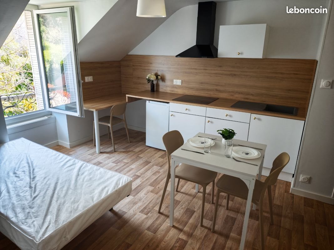 Appartement à louer, 16m², Aurillac