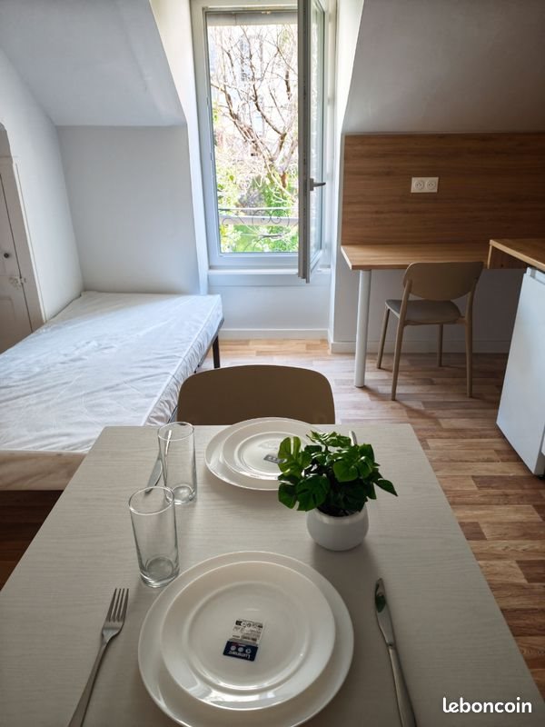 Appartement à louer, 16m², Aurillac