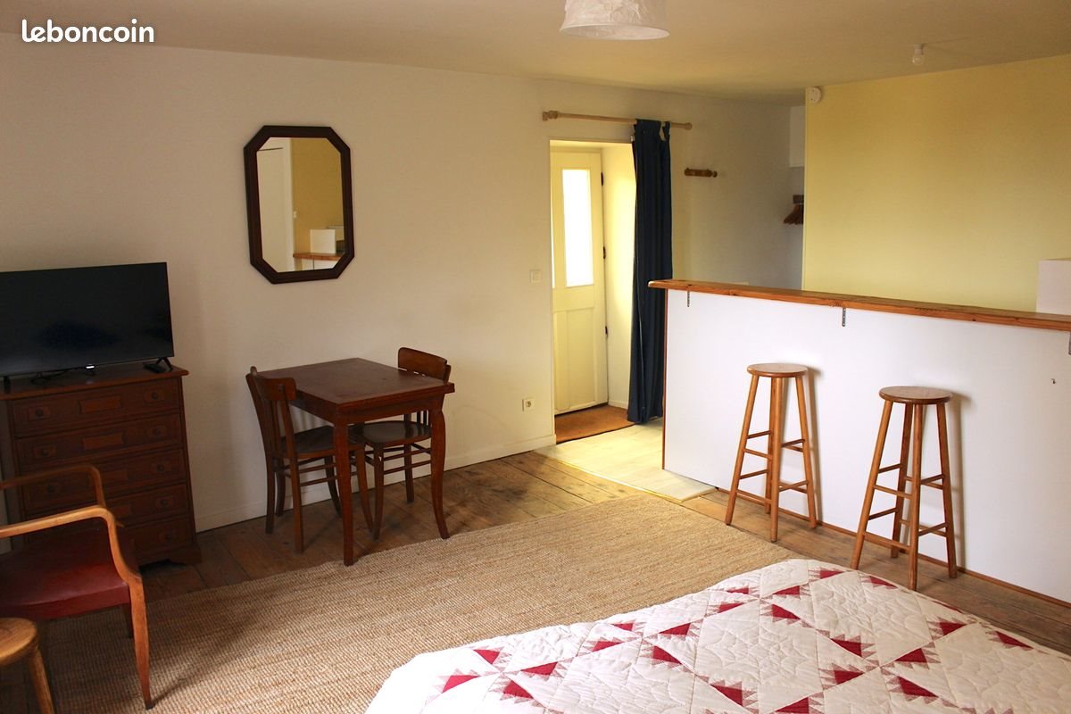 Appartement à louer, 28m², Pesmes