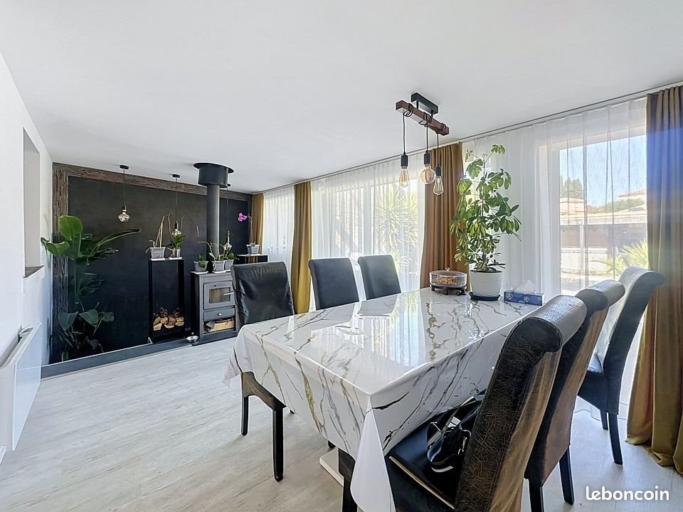 Maison à vendre, 177m², Gigean