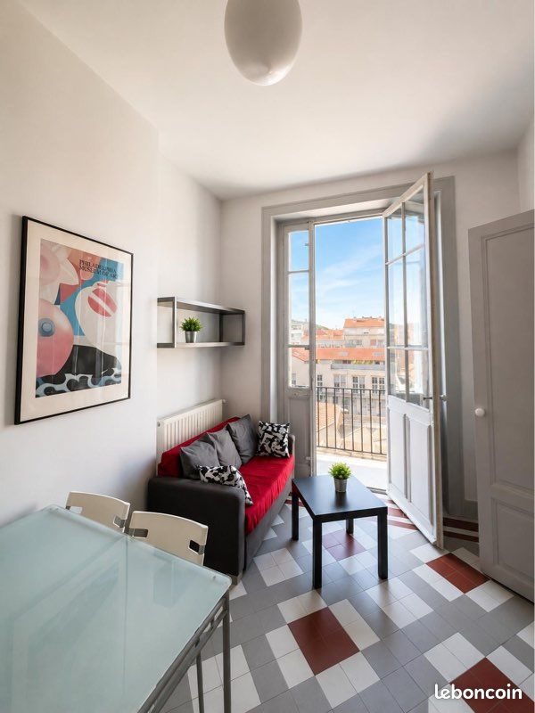 Appartement à louer, 37m², Saint-Etienne