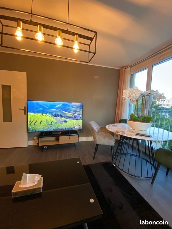 Appartement à louer, 57m², Saint-Cyr-l'Ecole