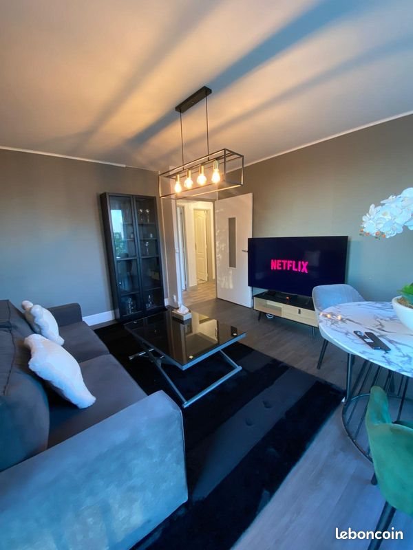 Appartement à louer, 57m², Saint-Cyr-l'Ecole