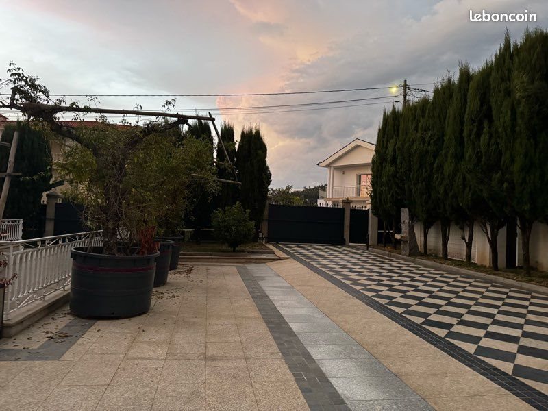 Maison à louer, 300m², Tours