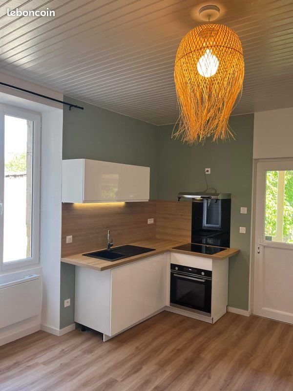 Appartement à louer, 30m², Saint-Céré