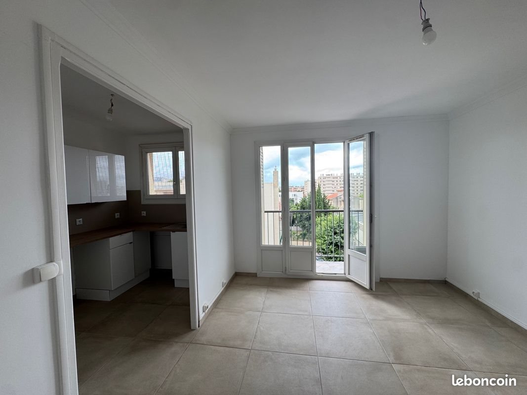 Appartement à louer, 50m², Marseille 9ème