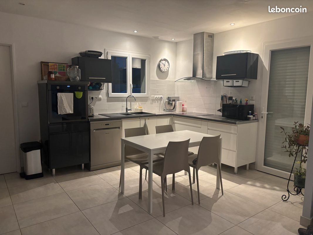 Maison à louer, 120m², Lons