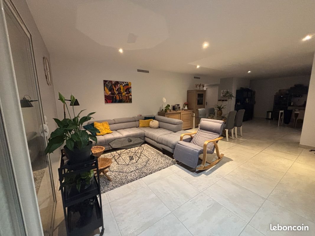 Maison à louer, 120m², Lons