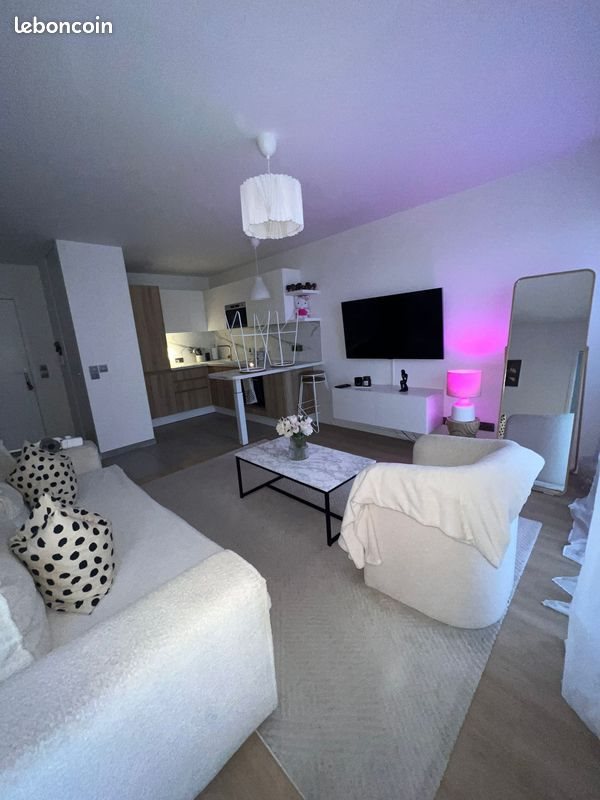 Appartement à louer, 37m², Saint-Cyr-l'Ecole