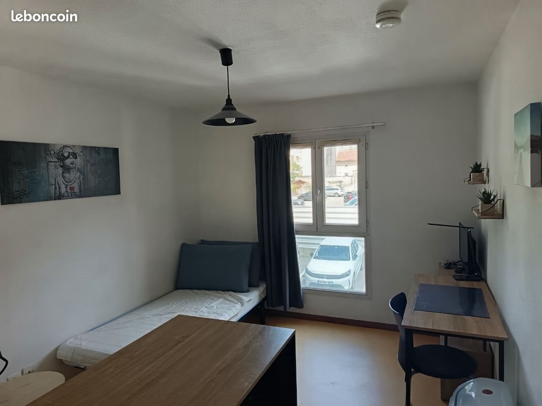 Appartement à louer, 18m², Valence