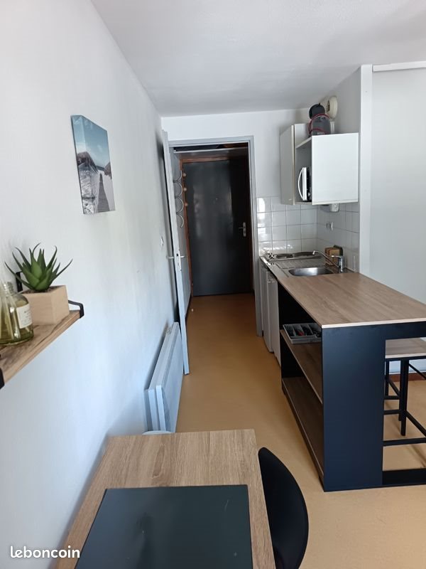 Appartement à louer, 18m², Valence