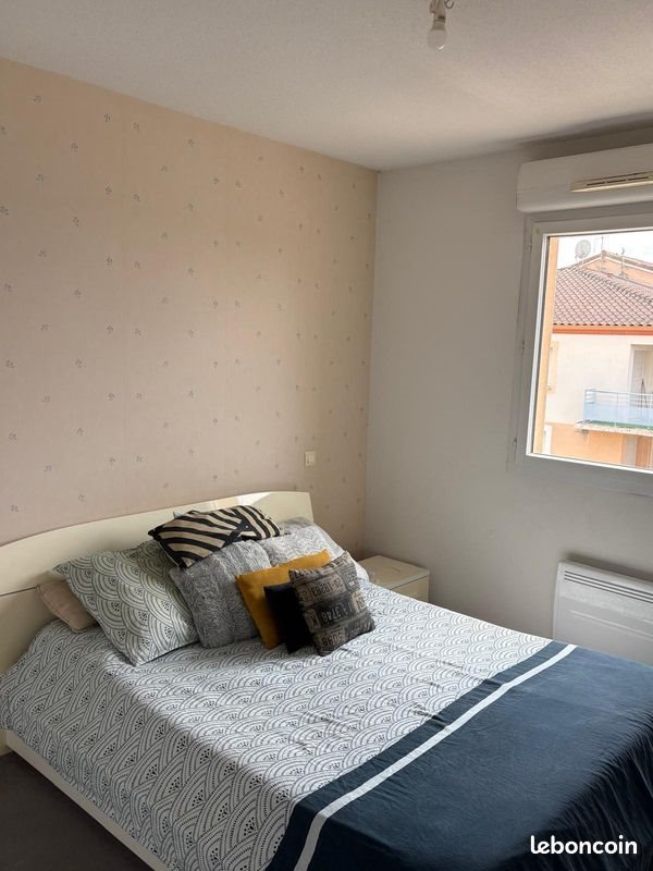 Appartement à louer, 47m², Saint-Juéry