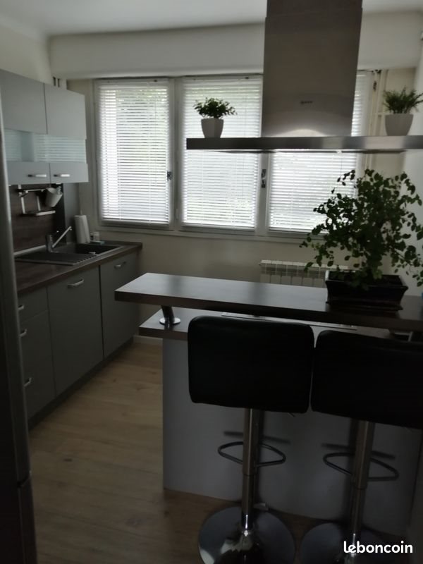 Appartement à vendre, 72m², Saint-Max