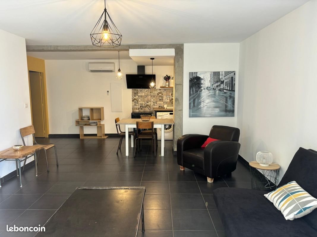 Appartement à louer, 60m², Furiani