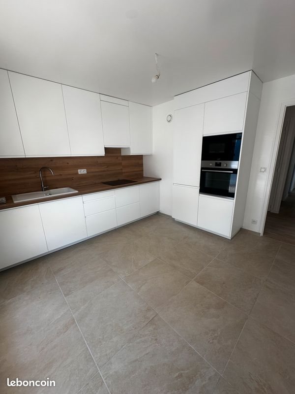 Appartement à louer, 78m², Saint-Julien-en-Genevois