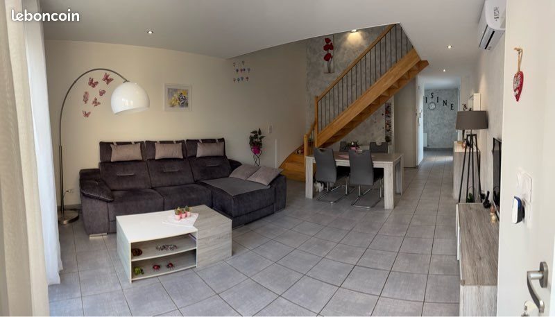 Maison à vendre, 121m², Rumilly