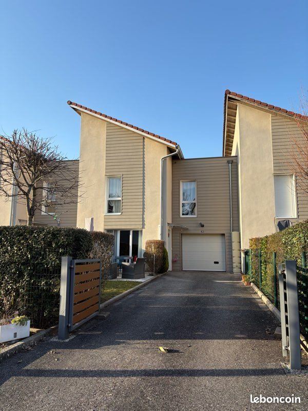 Maison à vendre, 121m², Rumilly