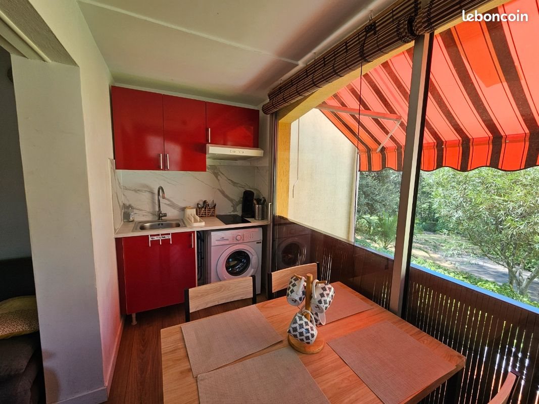 Appartement à louer, 25m², Saint-Raphaël