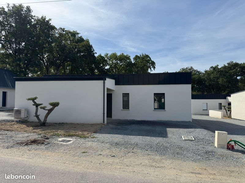 Maison à vendre, 81m², Bains-sur-Oust