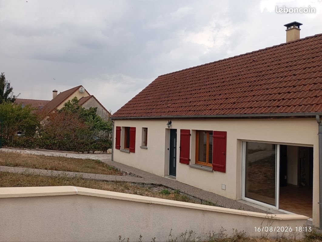Maison à louer, 120m², Saint-Hilaire-la-Gravelle