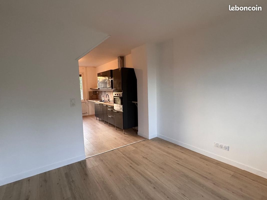 Maison à louer, 60m², Arc-lès-Gray