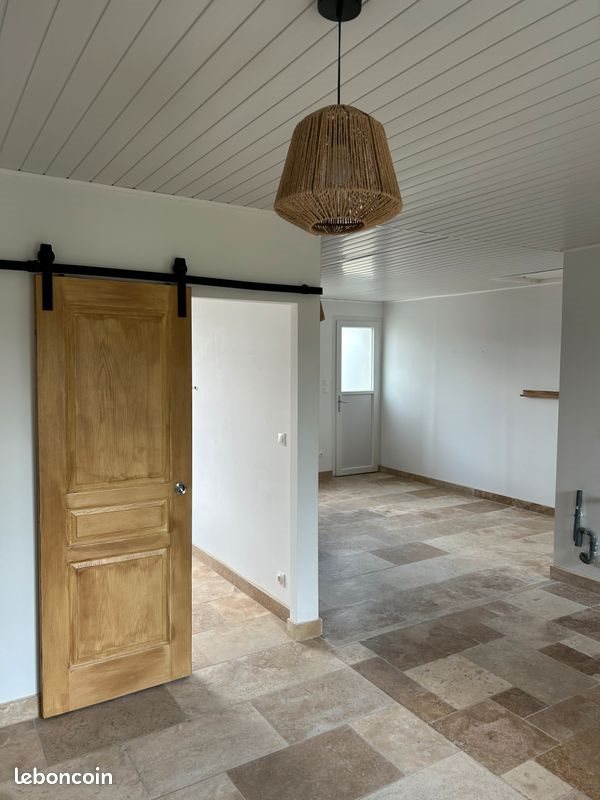 Maison à louer, 50m², Lamothe-Montravel