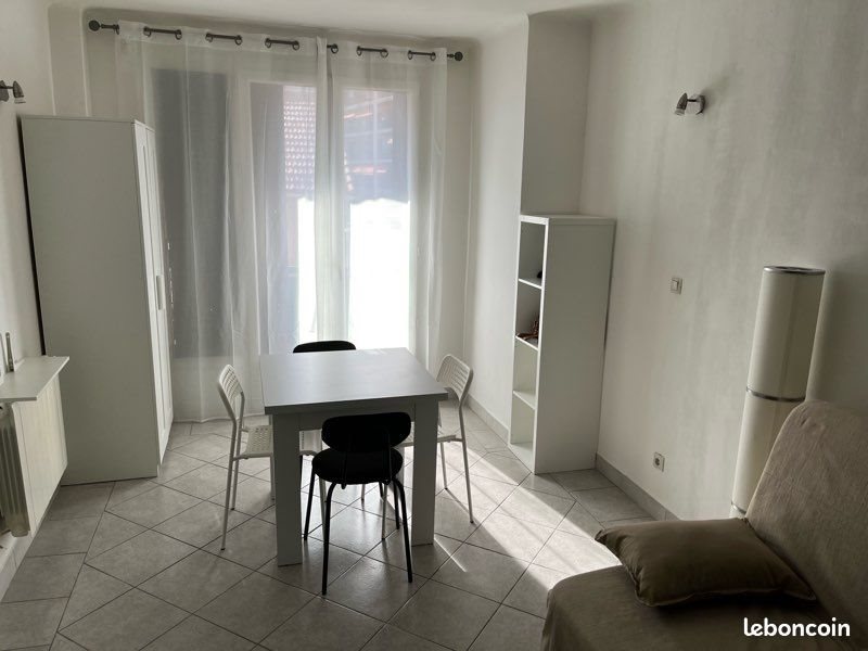 Appartement à louer, 27m², Toulon