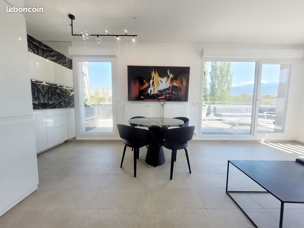 Appartement à louer, 90m², Saint-Julien-en-Genevois